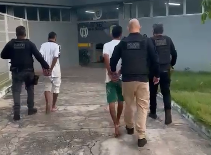 Polícia prende suspeitos de matar homem a facadas na Avenida Miguel Rosa