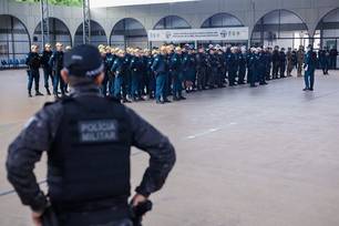 PM envia 100 policiais para reforçar Operação Veraneio no litoral do Piauí
