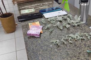 PM prende suspeito e apreende entorpecentes em Ilha Grande do Piauí