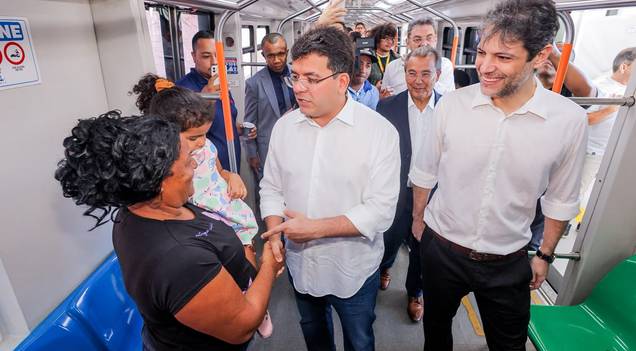 Rafael Fonteles entrega mais uma estação do Metrô de Teresina na zona sudeste