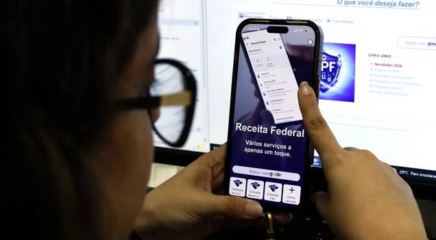 Receita paga nesta sexta-feira terceiro lote de restituição do IR 2026