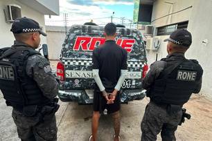 RONE prende homem com celular com registro de roubo em Teresina (Foto: Divulgação)