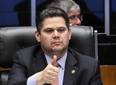 Alcolumbre destrava PEC do fim da 6x1 após conversas com Lula