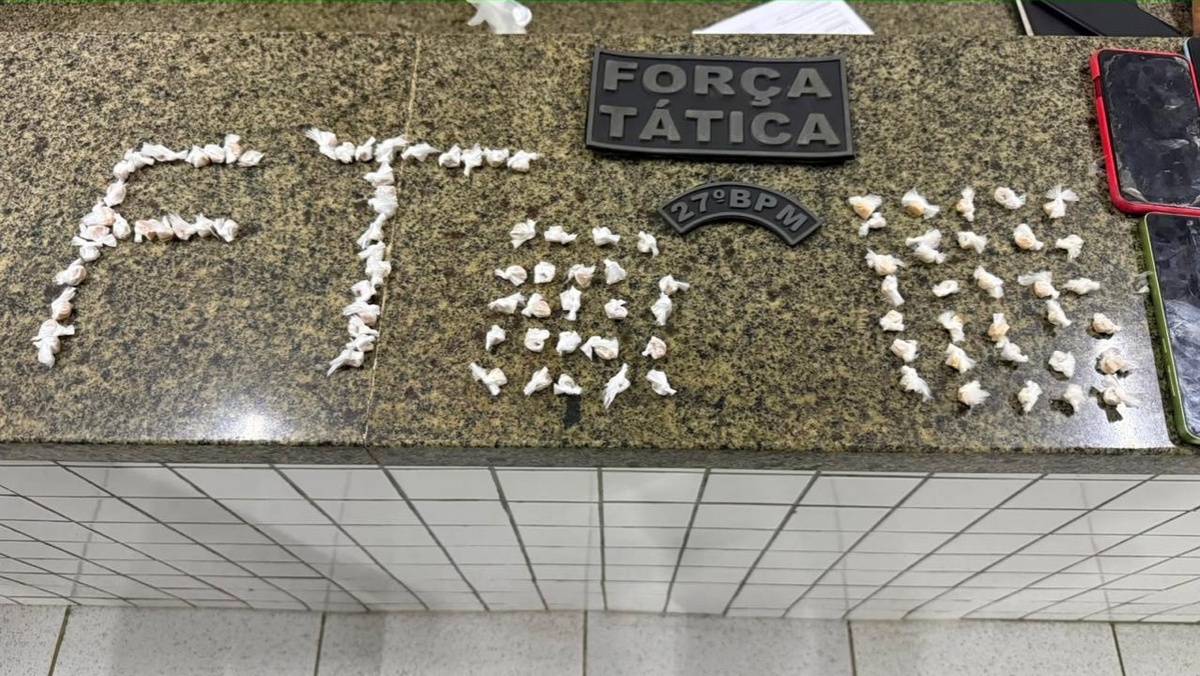 Polícia Militar apreende 100 pedras de crack no litoral do Piauí