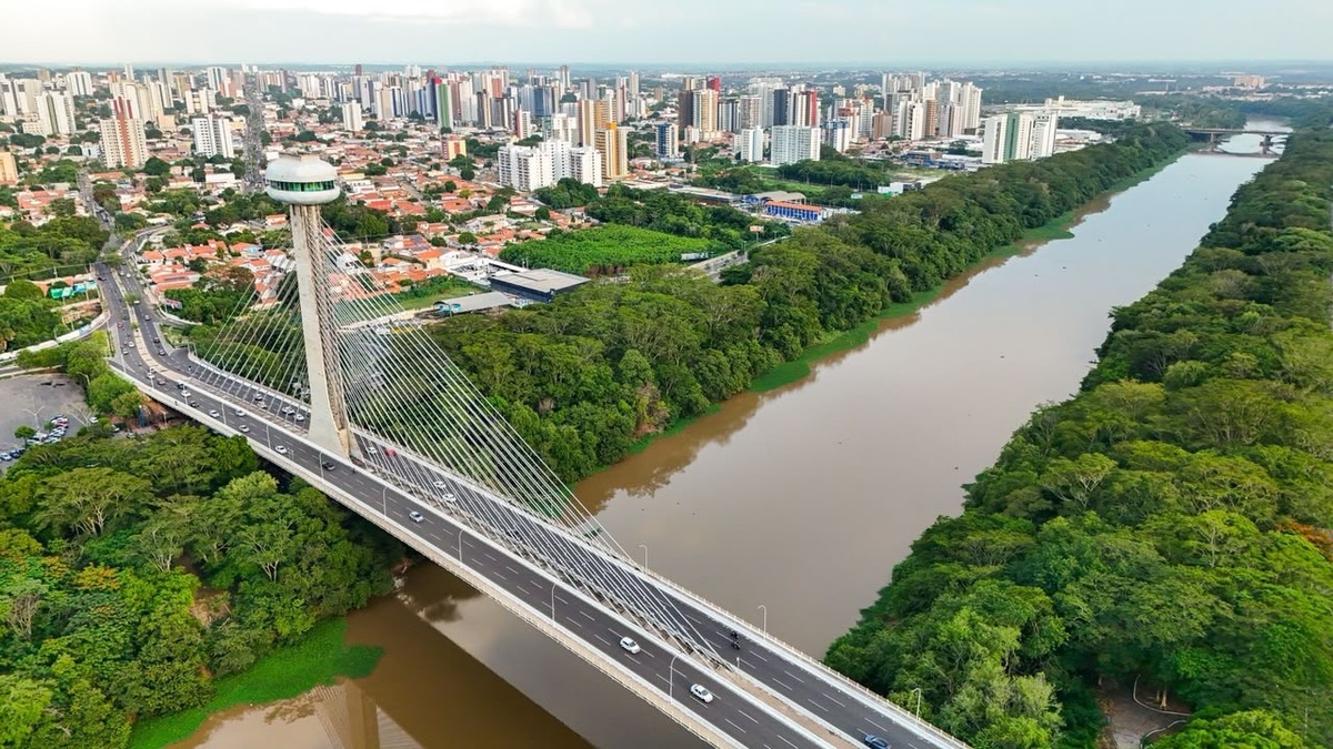 Prefeitura anuncia investimento de R$ 145 milhões para renovar frota de ônibus