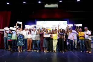 Prefeitura entrega crédito a empreendedores e fortalece pequenos negócios (Foto: Divulgação)