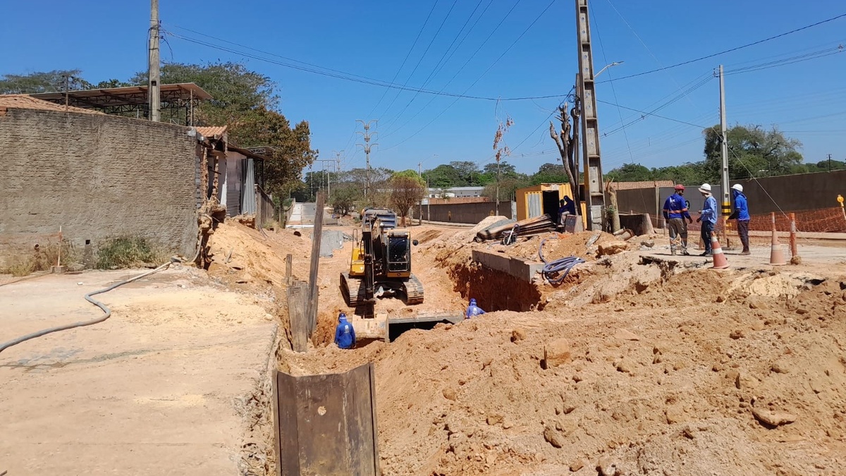 Prefeitura mantém interdição na Av. Gil Martins para obras de galeria