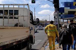 SDU Sul recolhe publicidade irregular em operação na Zona Sul de Teresina (Foto: Divulgação)