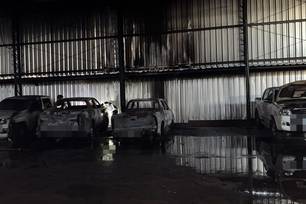 Bombeiros são acionados após incêndio em oficina na zona Leste de Teresina