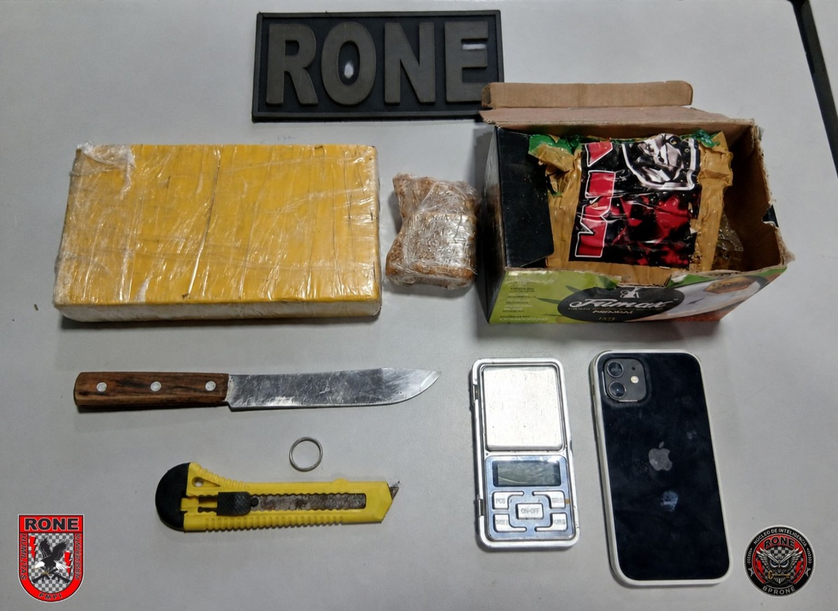 Homem é preso com drogas após tentar fugir pulando muro em Teresina