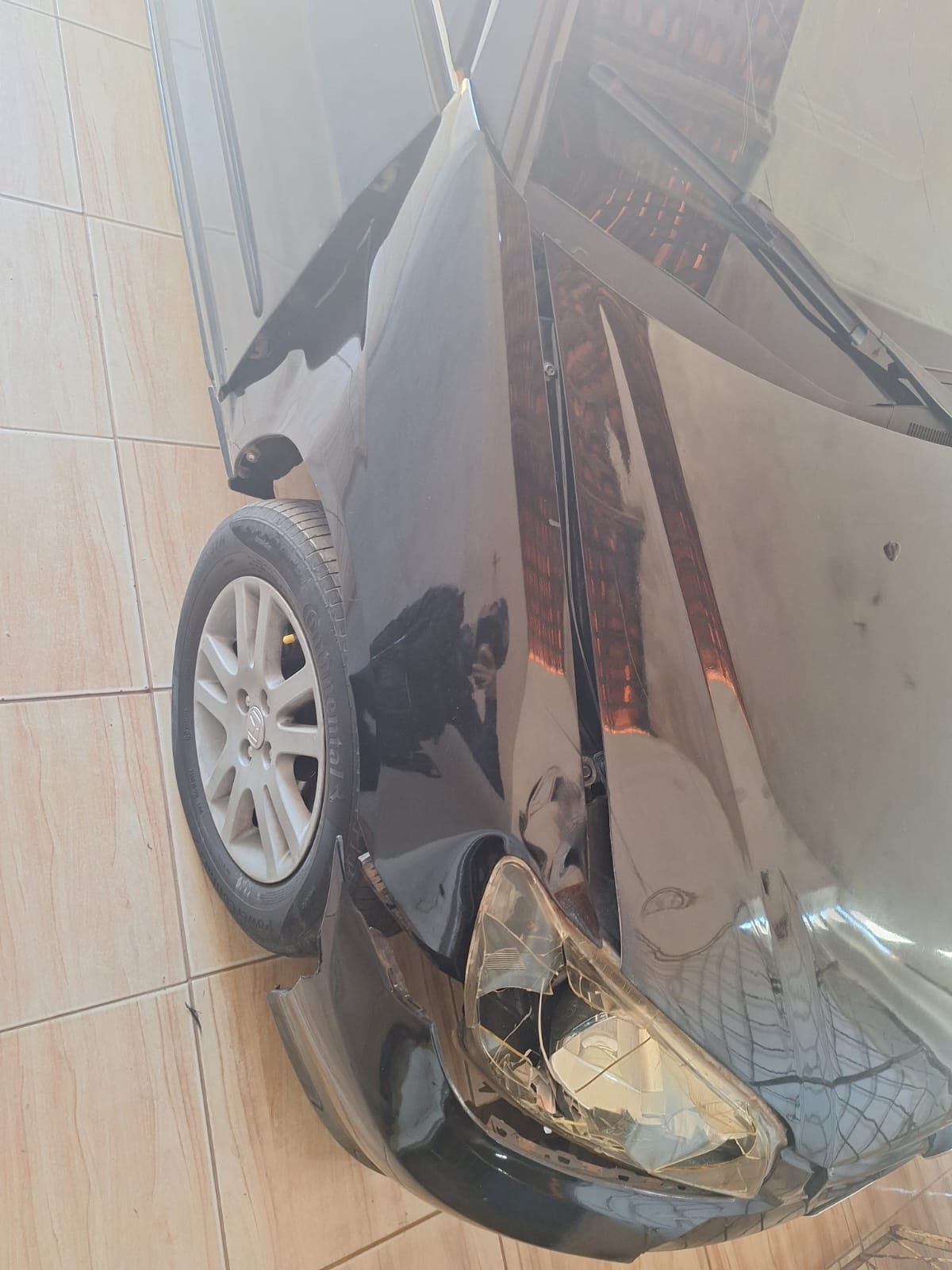PM localiza carro envolvido em acidente que deixou um morto em Teresina
