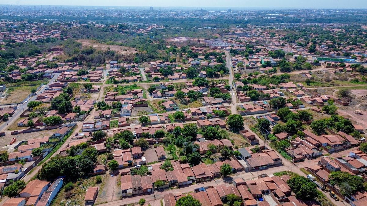Prefeitura retoma obra de pavimentação e drenagem no Parque Aliança em Timon