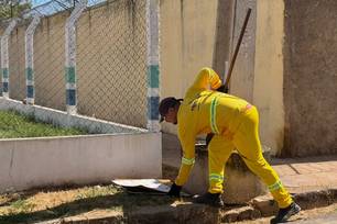 SDU recolhe publicidade irregular em espaços públicos na zona Leste de Teresina