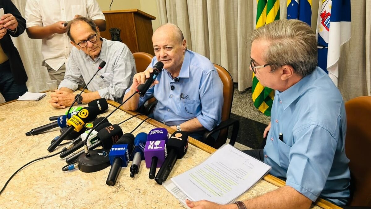 Silvio Mendes esclarece processo de licitação da limpeza pública em Teresina